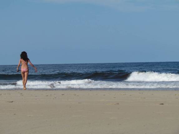 caminhando pela belíssima Marconi Beach, em Cape Cod, litoral sul de Massachusetts, nos Estados Unidos